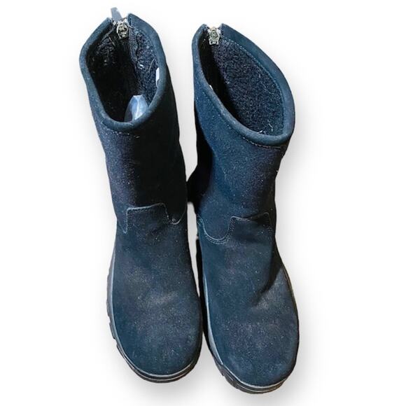 Lands’ End Black Suede & Fleece Winter Boots Women’s 8B Lug Soles Zippered Back - Picture 1 of 11